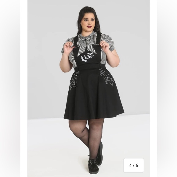 Hell Bunny Miss Muffet Pinafore Black Dress with Spider Web and Bat Design - Picture 2 of 6